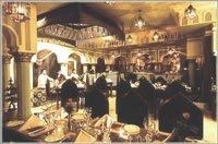 Dining at Mena House Oberoi Hotel