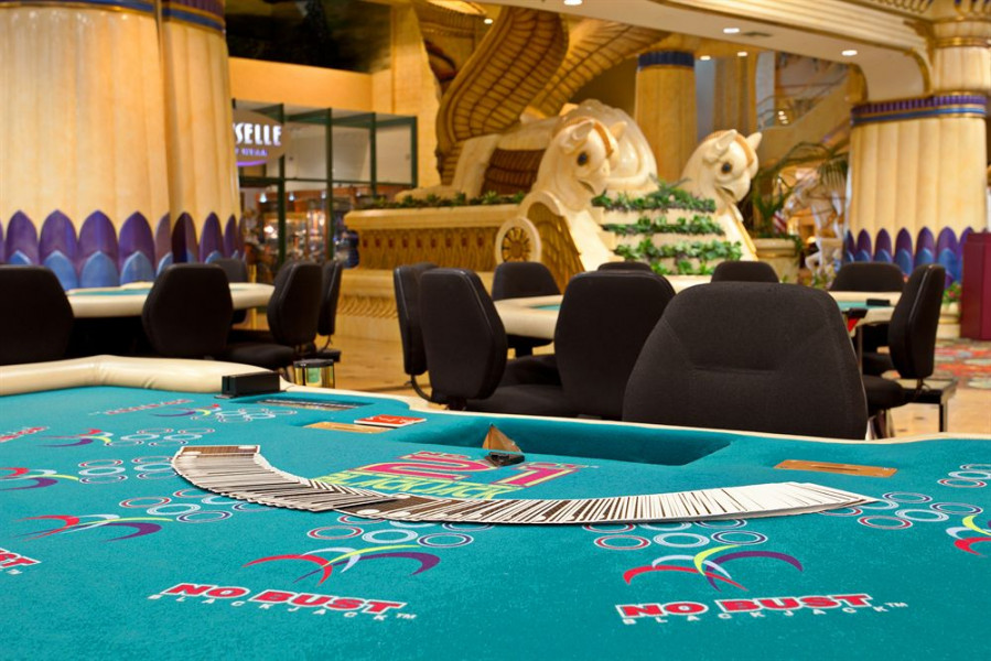 live casino Made Simple - Even Your Kids Can Do It