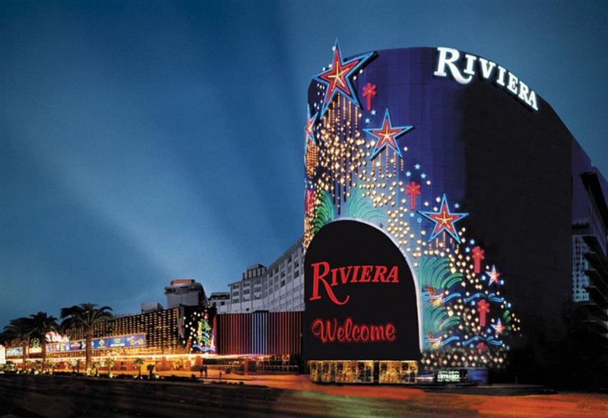 Riviera casino closes after 60 years on Vegas Strip with guests like Elvis