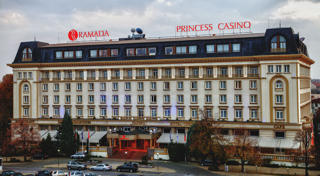 The Lazy Man's Guide To casino