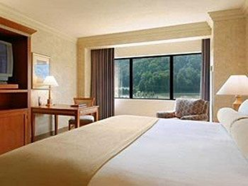 Horseshoe Southern Indiana Casino Hotel